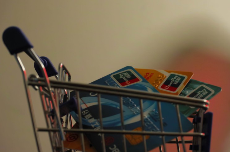 央行：我國信用卡逾期半年未償信貸額達788億元