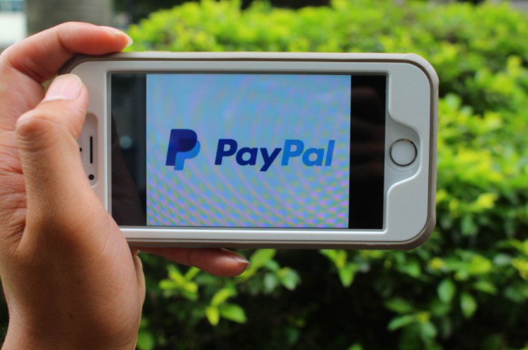 PayPal第二季度財報：盈利8.23億美元 營收同比增長12%