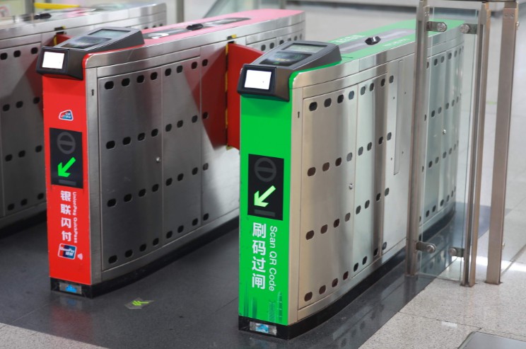 廈門地鐵開通銀聯雲閃付乘車碼