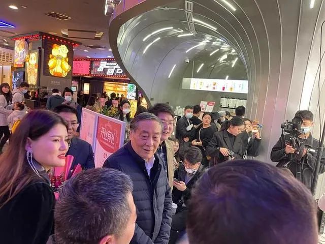 茶飲江湖兩立：喜茶們站在泡沫上，香飄飄們倒在車輪下